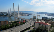 Золотой вантовый мост